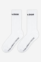 Pegador Certified Logo Socks White Black Ganzkörper Bild aus der Never Too Late Kollektion für Herren