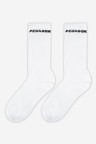 Pegador Side Logo Socks White Black Ganzkörper Bild aus der PEGADOR® Kollektion für Herren und Damen